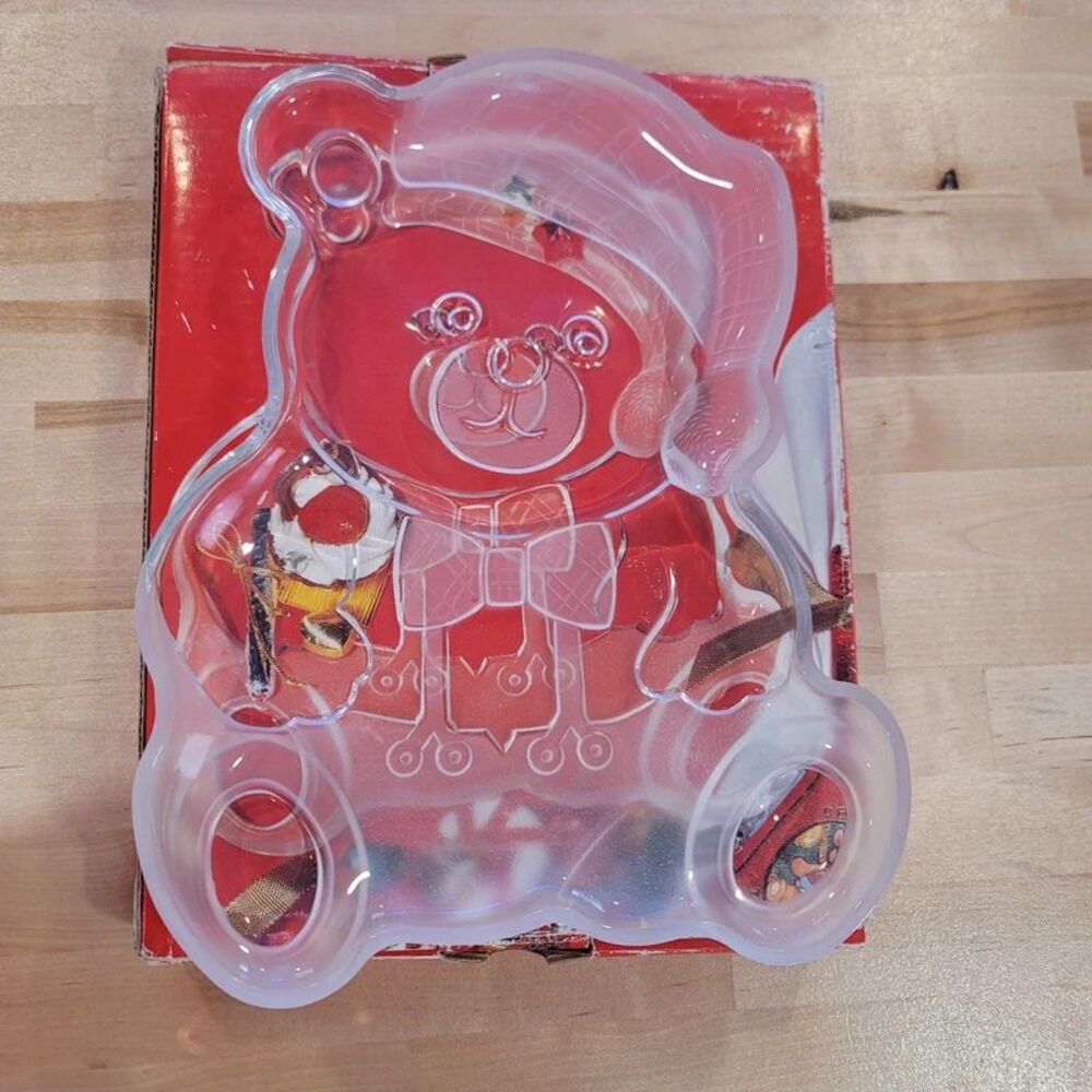 Mikasa Holiday Bear Crystal Platter 11"